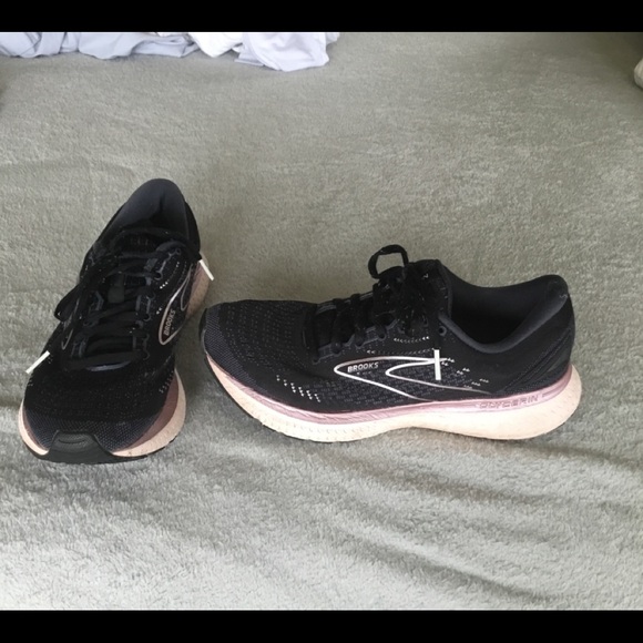 Brooks Glycerin 19 Shoes GUC - Picture 2 of 5
